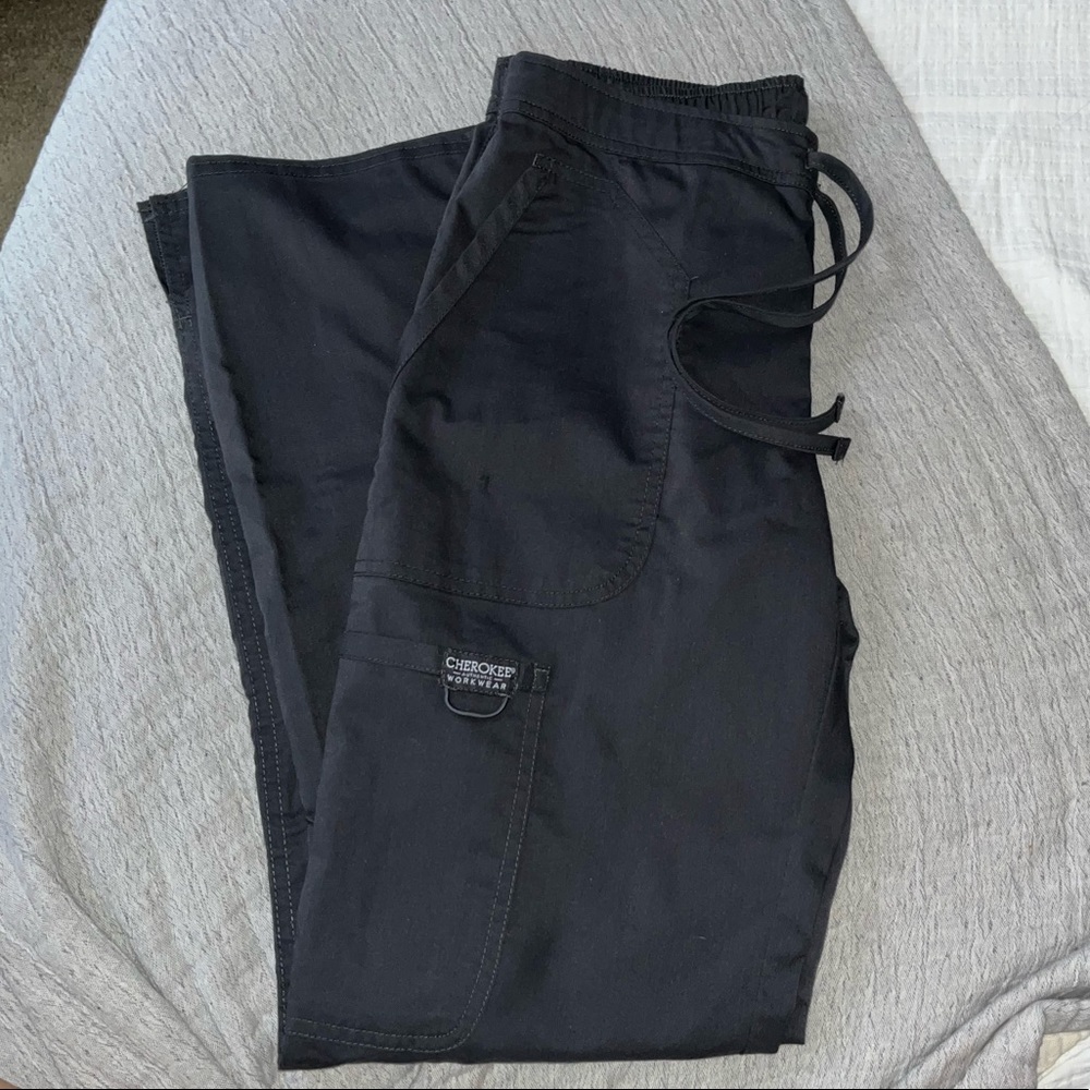 SCRUBS BUNDLE - Picture 7 of 8
